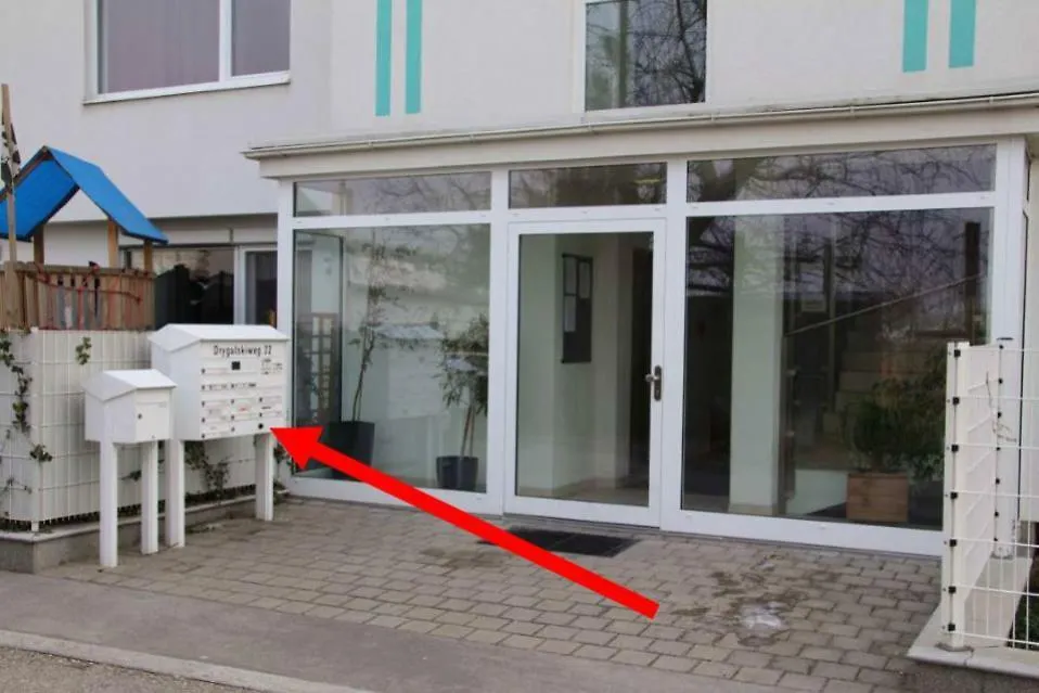 Danube Apartment With City View Wien